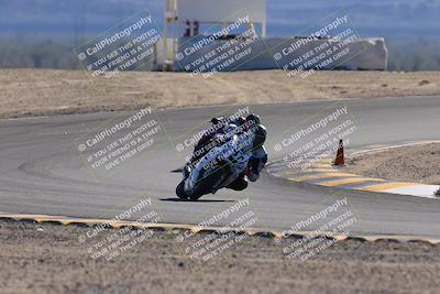 media/Dec-04-2022-CVMA (Sun) [[e38ca9e4fc]]/Race 9 Supersport Middleweight Shootout/